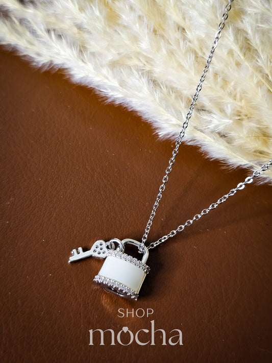Anti-tarnish necklace
